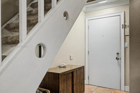Купить кондоминиум в Майами, Флорида 2 спальни, 92.9м2, № 2251332 - фото 17