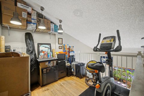Купить кондоминиум в Майами, Флорида 2 спальни, 92.9м2, № 2251332 - фото 13
