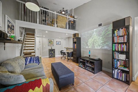 Купить кондоминиум в Майами, Флорида 2 спальни, 92.9м2, № 2251332 - фото 4