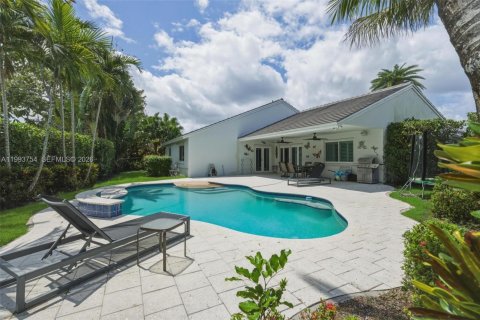 House in Davie, Florida 3 bedrooms, 186.18 sq.m. № 2055730 - photo 22