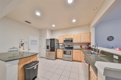 Townhouse in Riverview, Florida 3 bedrooms, 152.73 sq.m. № 1717250 - photo 7