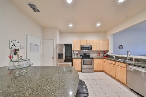 Townhouse in Riverview, Florida 3 bedrooms, 152.73 sq.m. № 1717250 - photo 5