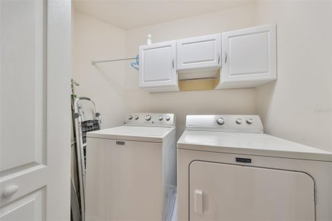 Townhouse in Riverview, Florida 3 bedrooms, 152.73 sq.m. № 1717250 - photo 17