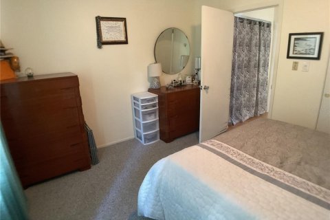 Condo in Bradenton, Florida, 1 bedroom № 2232496 - photo 26