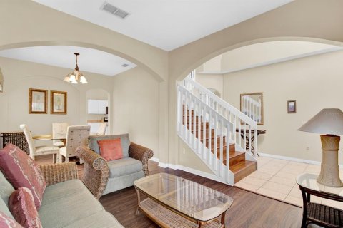 Villa ou maison à vendre à Kissimmee, Floride: 5 chambres, 216 m2 № 1509279 - photo 10