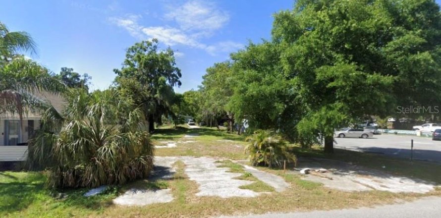 Land in New Port Richey, Florida № 1793297