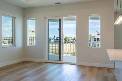 Villa ou maison à vendre à Hudson, Floride: 3 chambres, 148.64 m2 № 2219261 - photo 21