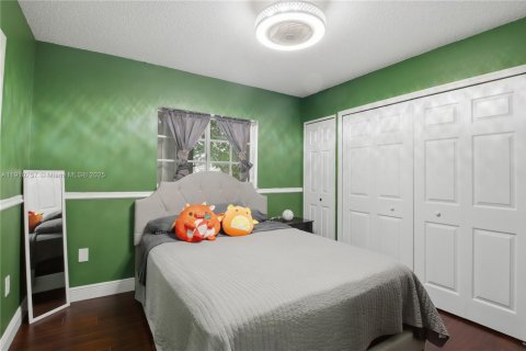 Touwnhouse à louer à Miami, Floride: 3 chambres, 171.68 m2 № 1965937 - photo 19