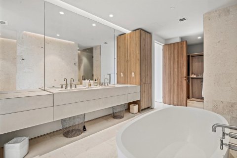 Купить кондоминиум в Уэст-Палм-Бич, Флорида 5 комнат, 277.96м2, № 2253714 - фото 30
