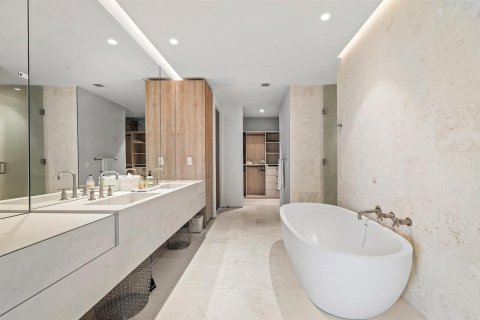 Купить кондоминиум в Уэст-Палм-Бич, Флорида 5 комнат, 277.96м2, № 2253714 - фото 27
