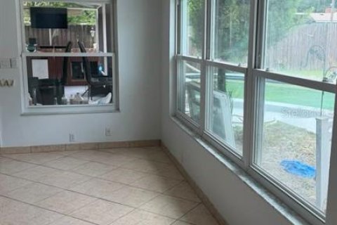 Villa ou maison à vendre à Tampa, Floride: 3 chambres, 134.24 m2 № 2233585 - photo 16