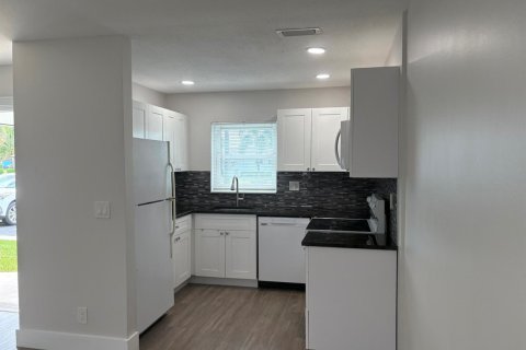 Copropriété à louer à West Palm Beach, Floride: 1 chambre, 61.5 m2 № 2174342 - photo 5