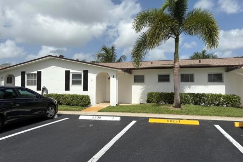 Condo à West Palm Beach, Floride, 1 chambre  № 2174342