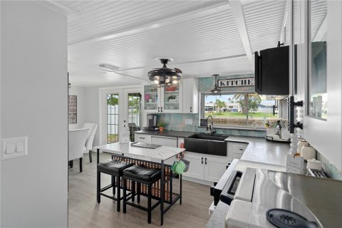 Casa en venta en New Port Richey, Florida, 2 dormitorios, 103.31 m2 № 2230841 - foto 15