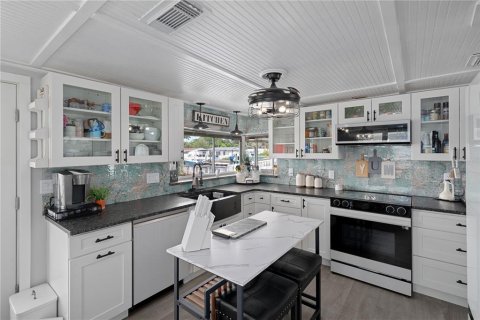 Casa en venta en New Port Richey, Florida, 2 dormitorios, 103.31 m2 № 2230841 - foto 17