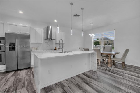 Casa en venta en Port St. Lucie, Florida, 3 dormitorios, 193.24 m2 № 1958955 - foto 7