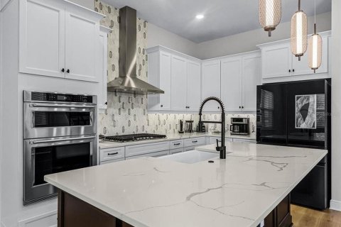 House in Montverde, Florida 4 bedrooms, 263.56 sq.m. № 2405481 - photo 12