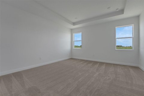 House in ANGELINE in Land O' Lakes, Florida 4 bedrooms, 287.9 sq.m. № 1915726 - photo 21