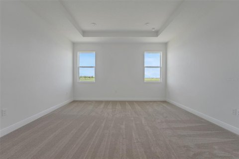 House in ANGELINE in Land O' Lakes, Florida 4 bedrooms, 287.9 sq.m. № 1915726 - photo 20