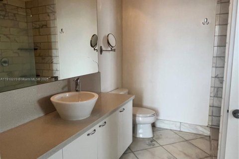 Copropriété à louer à Fort Lauderdale, Floride: 2 chambres, 90.58 m2 № 1966452 - photo 6