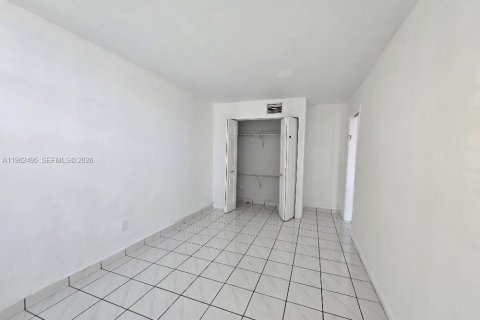 Copropriété à louer à Miami Beach, Floride: 2 chambres, 62.89 m2 № 2025834 - photo 8