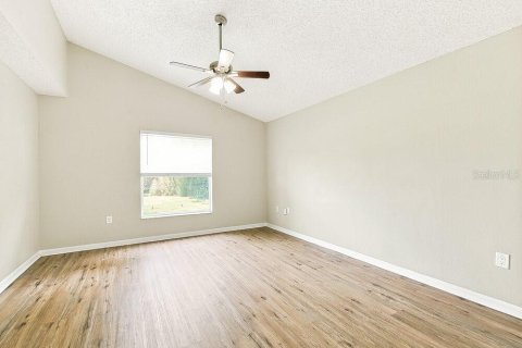 Villa ou maison à louer à Orlando, Floride: 3 chambres, 152.73 m2 № 2385975 - photo 8