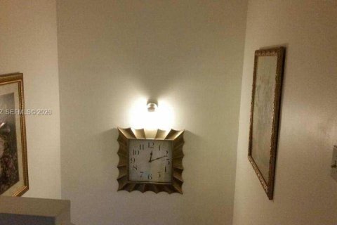 Casa en venta en Sweetwater, Florida, 3 dormitorios, 122.63 m2 № 2057855 - foto 9