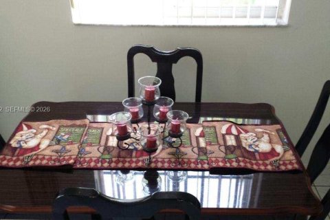 Casa en venta en Sweetwater, Florida, 3 dormitorios, 122.63 m2 № 2057855 - foto 8