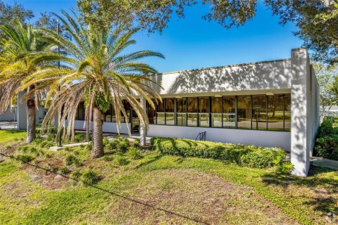 Propiedad comercial en alquiler en Dunedin, Florida, 400.97 m2 № 1591305 - foto 1
