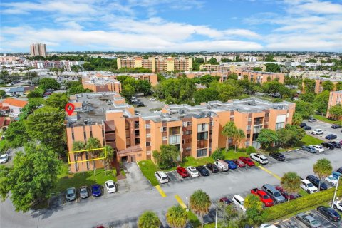 Copropriété à vendre à Miami, Floride: 3 chambres, 117.61 m2 № 1945417 - photo 6