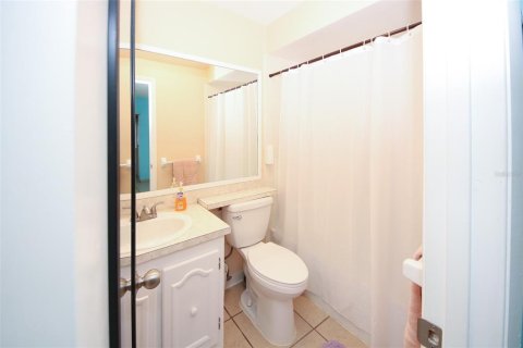 Condominio en alquiler en New Port Richey, Florida, 1 dormitorio, 72.37 m2 № 1820559 - foto 12