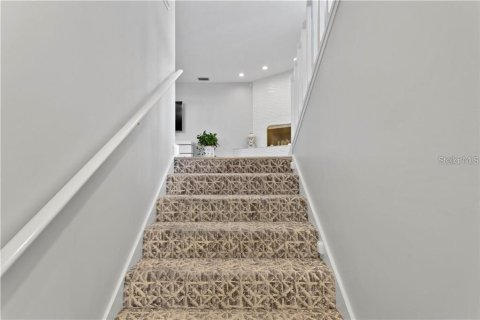 Touwnhouse à vendre à Largo, Floride: 3 chambres, 209.22 m2 № 2280302 - photo 4
