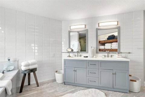 Touwnhouse à vendre à Largo, Floride: 3 chambres, 209.22 m2 № 2280302 - photo 26