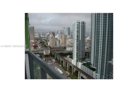 Condo in Miami, Florida, 2 bedrooms  № 2053073