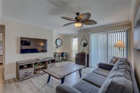 Condominio en venta en Palm Harbor, Florida, 3 dormitorios, 104.79 m2 № 1833502 - foto 10