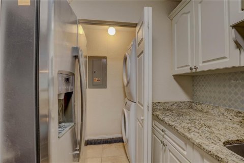 Condominio en venta en Palm Harbor, Florida, 3 dormitorios, 104.79 m2 № 1833502 - foto 19
