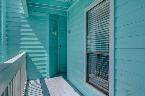 Condominio en venta en Palm Harbor, Florida, 3 dormitorios, 104.79 m2 № 1833502 - foto 5