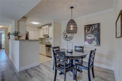Condominio en venta en Palm Harbor, Florida, 3 dormitorios, 104.79 m2 № 1833502 - foto 15