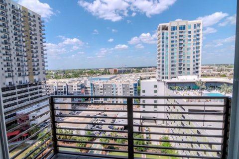 Condo in Tampa, Florida, 2 bedrooms  № 1609386 - photo 26
