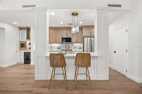 Immobilier commercial à vendre à Orlando, Floride: 292.08 m2 № 1898599 - photo 5
