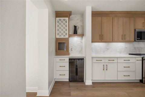 Immobilier commercial à vendre à Orlando, Floride: 292.08 m2 № 1898599 - photo 11