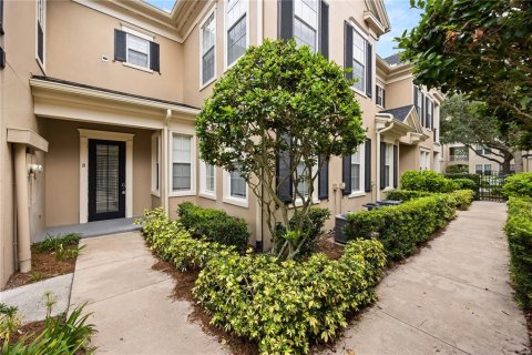 Immobilier commercial à vendre à Orlando, Floride: 292.08 m2 № 1898599 - photo 3