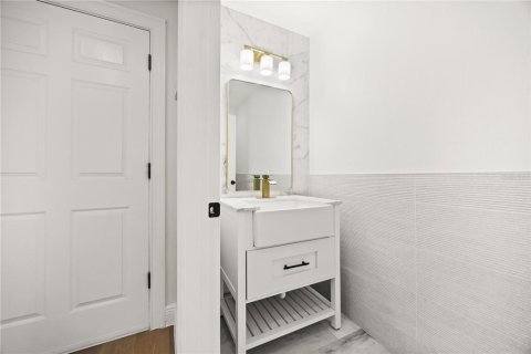 Immobilier commercial à vendre à Orlando, Floride: 292.08 m2 № 1898599 - photo 20