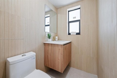 Снять в аренду виллу или дом в Майами-Шорс, Флорида 4 спальни, 174.93м2, № 1975510 - фото 18