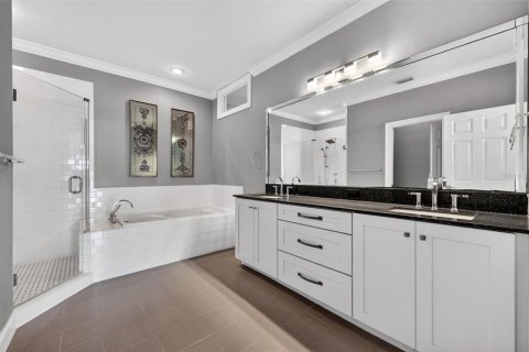 Touwnhouse à vendre à Clearwater, Floride: 3 chambres, 278.52 m2 № 2098859 - photo 11