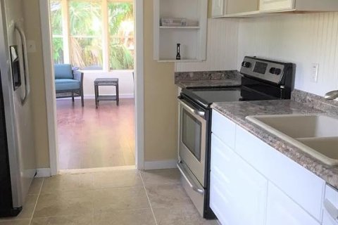 Villa ou maison à vendre à Saint Petersburg, Floride: 2 chambres, 80.55 m2 № 1903672 - photo 5
