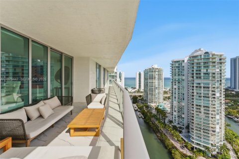 Copropriété à vendre à Sunny Isles Beach, Floride: 4 chambres, 286.51 m2 № 2046232 - photo 12