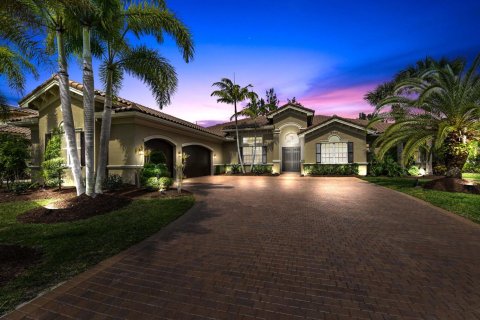 Villa ou maison à West Palm Beach, Floride 5 chambres, 383.69 m2 № 2083982