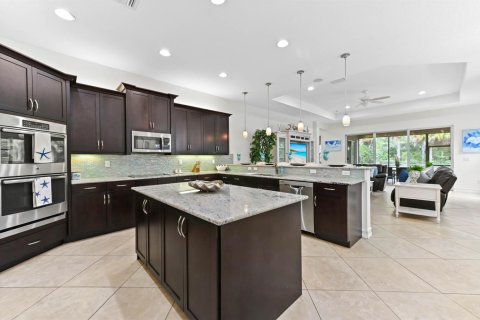 Villa ou maison à vendre à West Palm Beach, Floride: 5 chambres, 383.69 m2 № 2083982 - photo 14