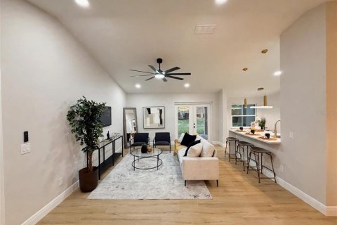 Villa ou maison à vendre à Orlando, Floride: 3 chambres, 123 m2 № 2427369 - photo 25